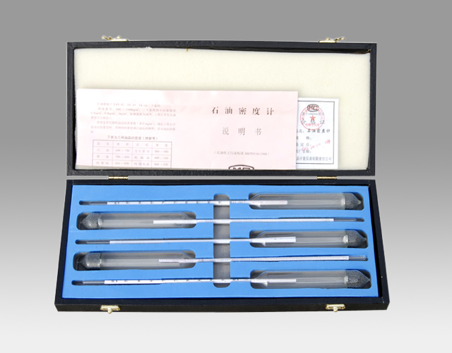 精確測量：石油密度計在石油化工行業(yè)中的應(yīng)用